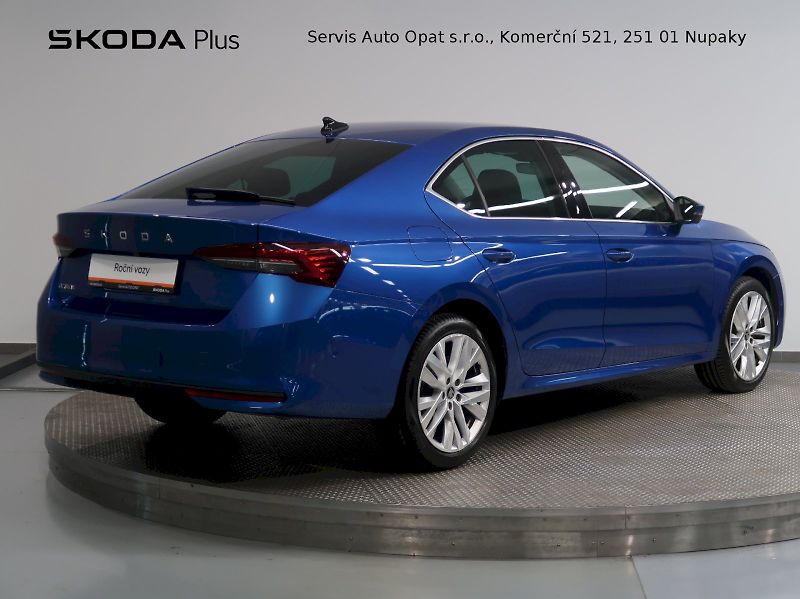 Škoda Octavia (2025) EXCLUSIVE 1.5TSI 110KW CANTON - fotka 2 z 46