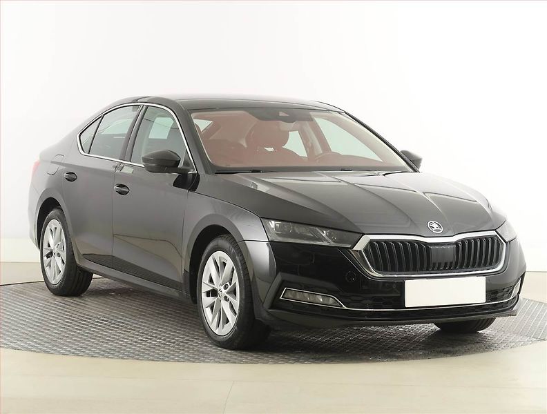 Škoda Octavia (2022) 2.0 TDI, Automat, ČR,1.maj - fotka 1 z 28
