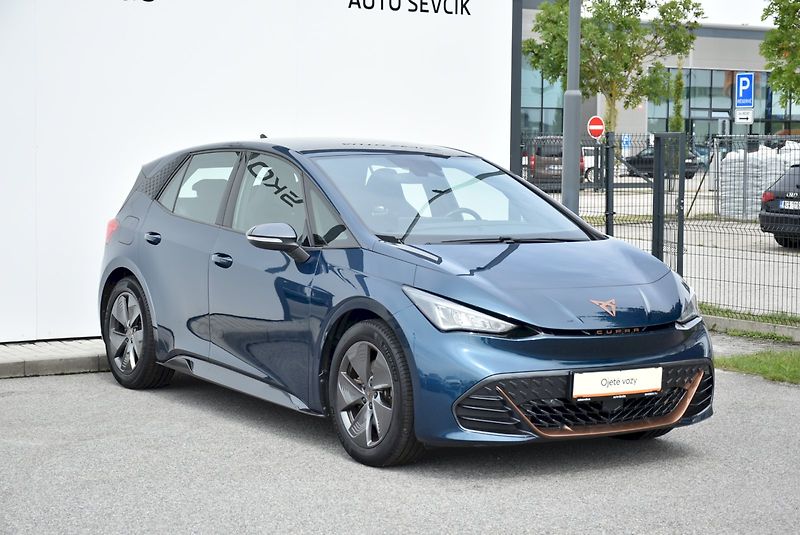 Cupra Born (2021) 150 KW 58kWh Baterka - fotka 8 z 28