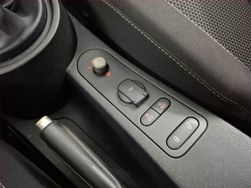 Seat Leon (2010) Comfort 1.8 TSI, jezdí výborně - fotka 15 z 18