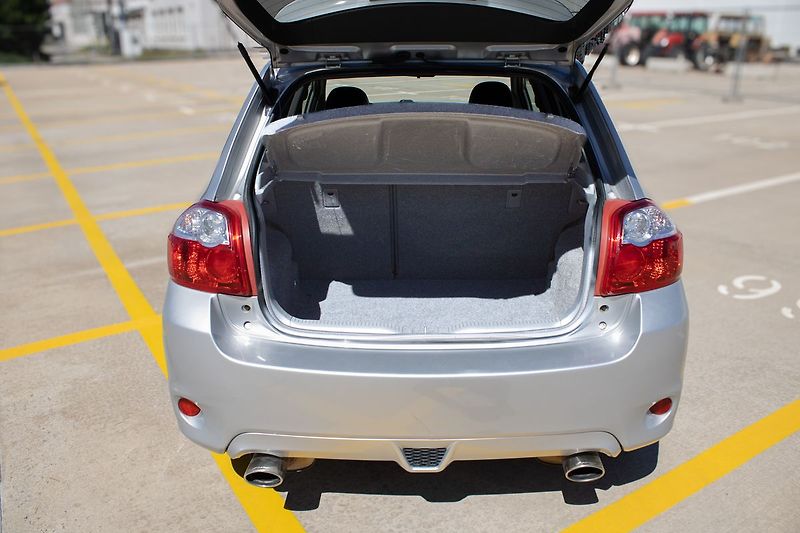 Toyota Auris BEMANI, servisované - fotka 35 z 38