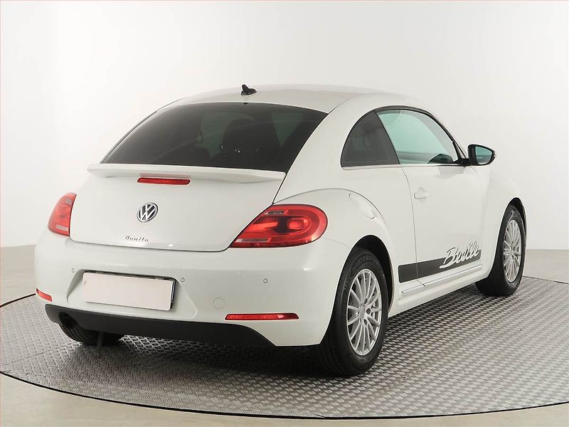 Volkswagen Beetle (2014) Design 1.2 TSI, Navi, Tempomat - fotka 5 z 16