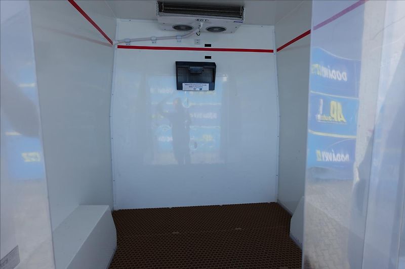 Fiat Ducato 2,3 JTD  L4H2 CHLAĎÁK DO 4°C K - fotka 16 z 36