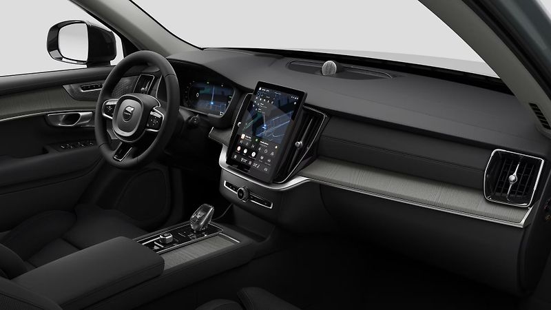 Volvo XC90 (2026) T8 AWD RECHARGE DARK PLUS 7m - fotka 3 z 11