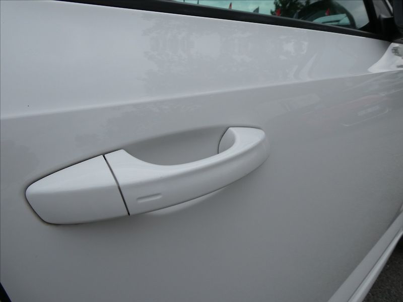 Škoda Octavia 2,0 TDi110kW ELEGANCE,ČR,ZÁVĚS - fotka 17 z 45