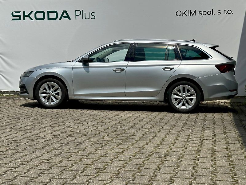 Škoda Octavia (2022) 2.0 TDI 110kW Style Combi - fotka 3 z 24