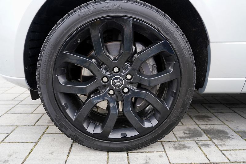 Land Rover Range Rover 3.0 SDV6 Vogue/4x4/260 PS/ČR - fotka 14 z 48