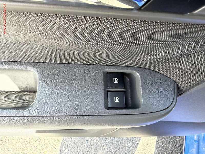 Seat Ibiza (2006) 1.2i, ČR - fotka 11 z 16