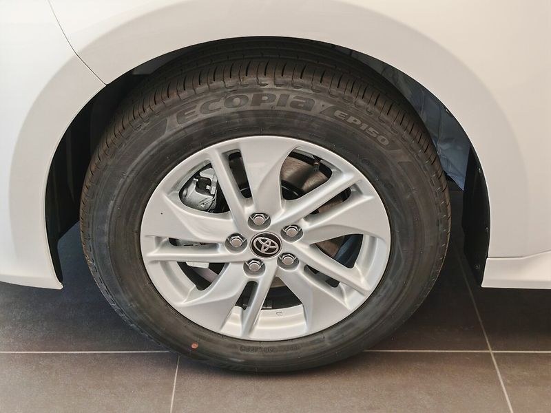 Toyota Yaris 1.5 Hybrid Comfort - fotka 30 z 30