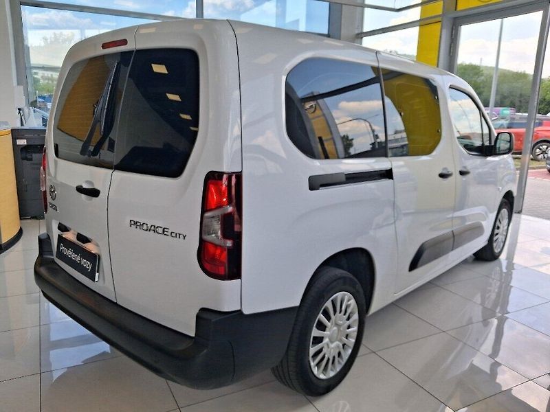 Toyota ProAce City Verso 1.5D 75kW 2023 - fotka 5 z 15