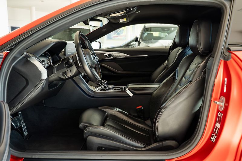 BMW Řada 8 (2023) M850 i xDrive Coupe/360/TOP - fotka 11 z 17