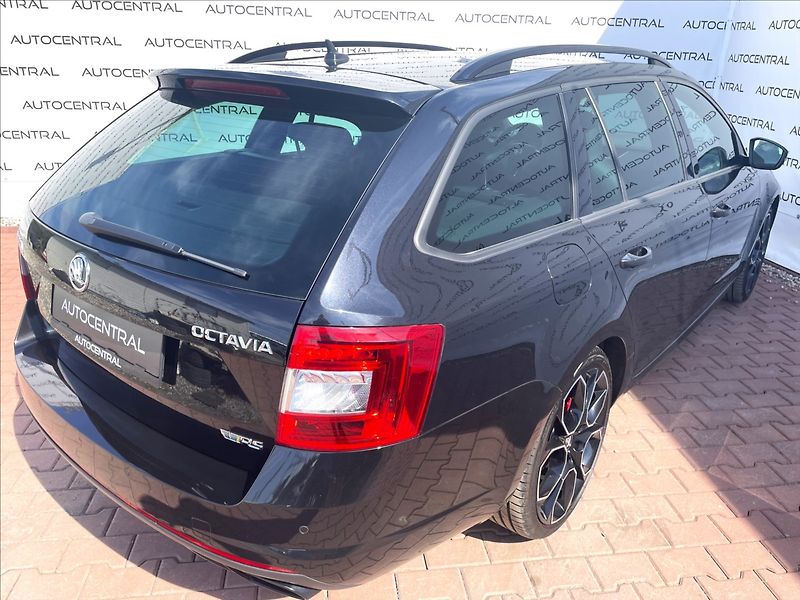 Škoda Octavia 2,0 TSI RS 162kW Challenge, 18 - fotka 9 z 28