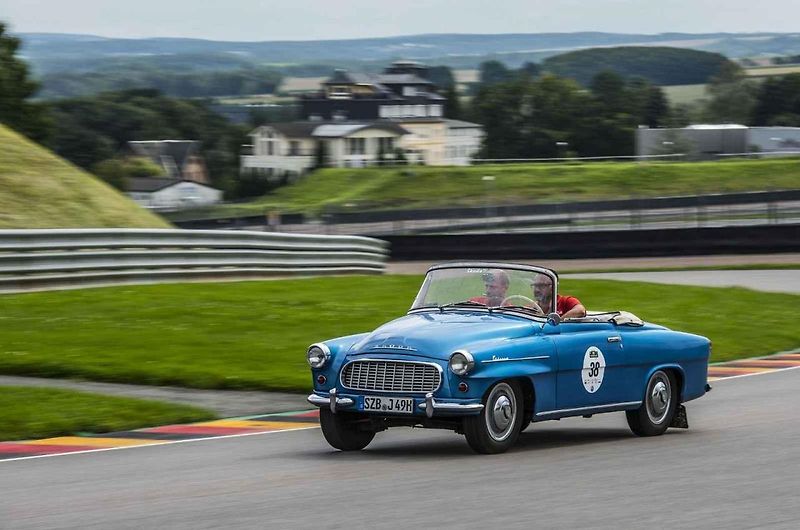 Škoda 450 se začala vyrábět před 65 lety