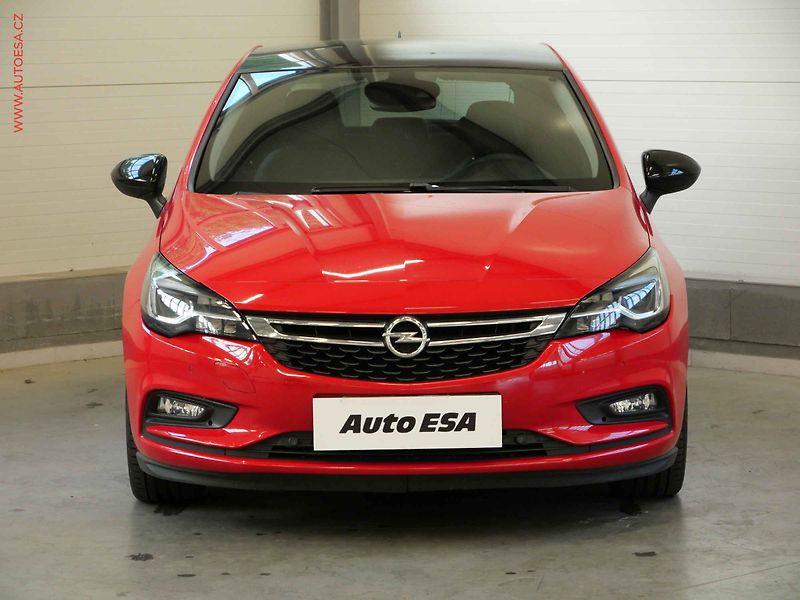 Opel Astra (2016) 1.4T, ČR, LED, tempo, park - fotka 2 z 17