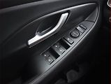 Hyundai i30 (2018) 1.4 T-GDI, Automat, Serv.kniha - náhled 18