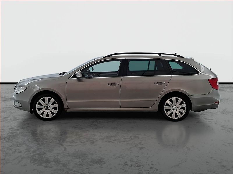 Škoda Superb (2011) 2.0 TDI, Automat, Navi, Xenony - fotka 3 z 18