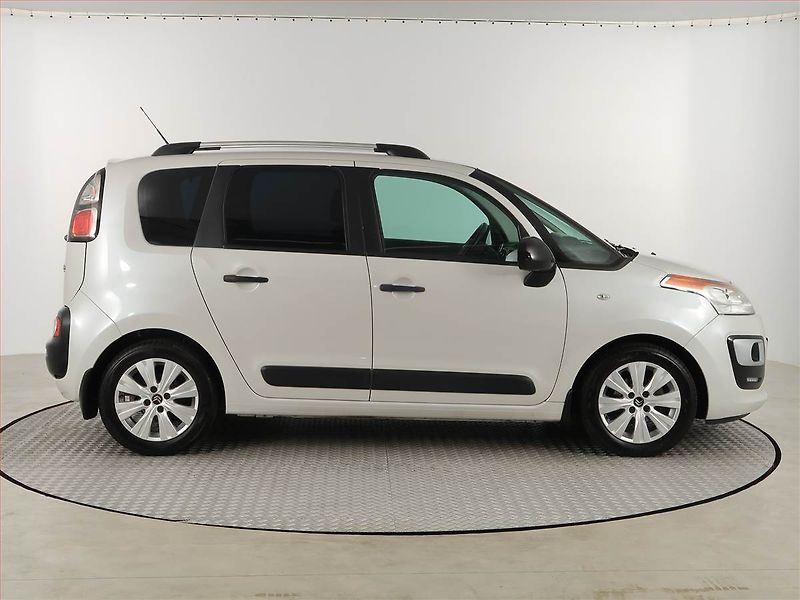 Citroën C3 Picasso (2016) Exclusive 1.4 i, Serv.kniha - fotka 6 z 17