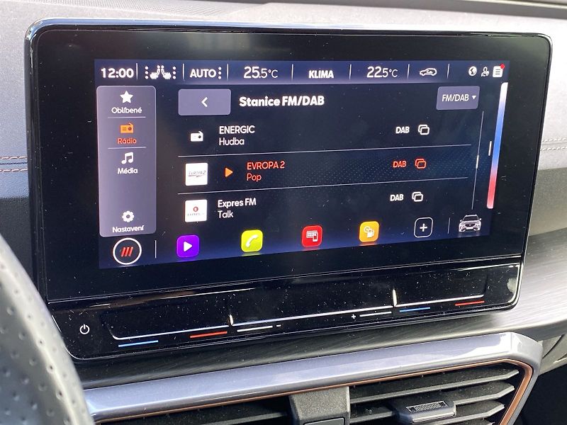 Cupra Formentor (2023) 1.5 TSI - fotka 23 z 36