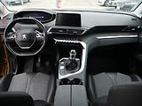 Peugeot 3008 (2017) 1.6 HDi, Allure, navi, +kola - náhled 8