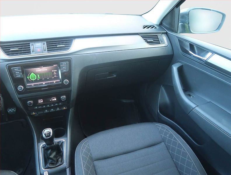 Škoda Rapid (2019) Style 1.0 TSI, ČR,1.maj - fotka 8 z 16