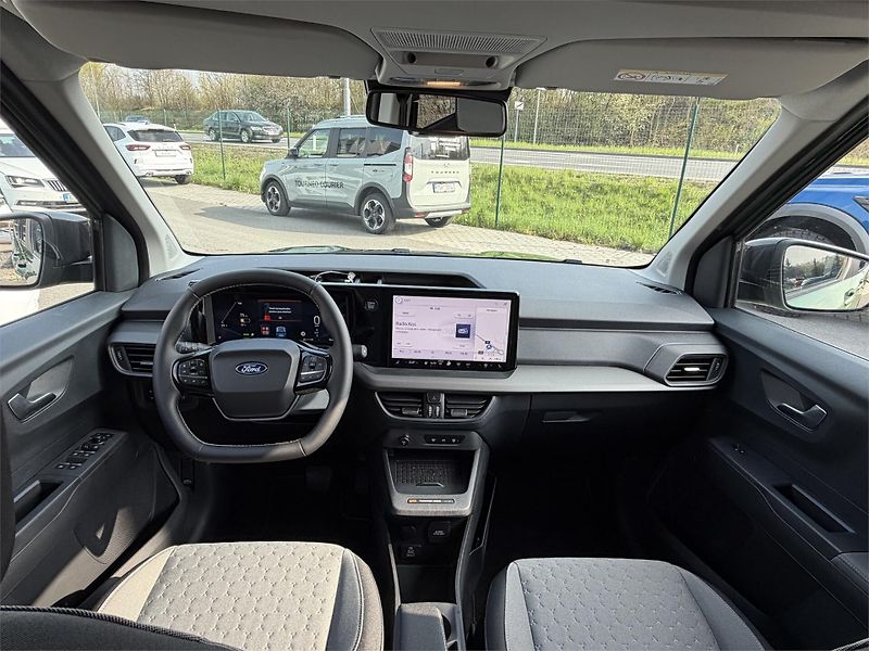 Ford Tourneo Courier (2026) Titanium, Tourneo, 43 kWh Elek - fotka 13 z 20