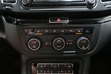 Volkswagen Sharan (2016) 2.0 TDI 135kW 4M Highline DSG - náhled 27