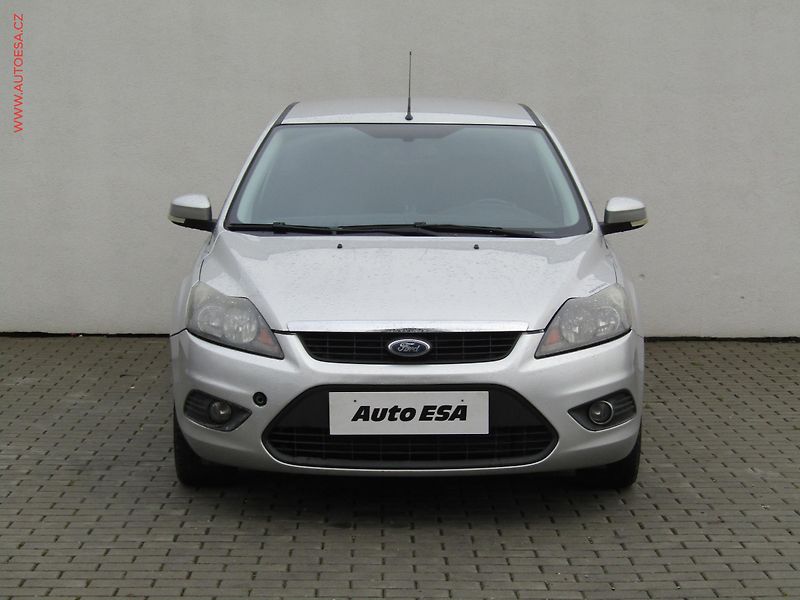 Ford Focus (2010) 1.6TDCi, 2.maj, Klima - fotka 2 z 15
