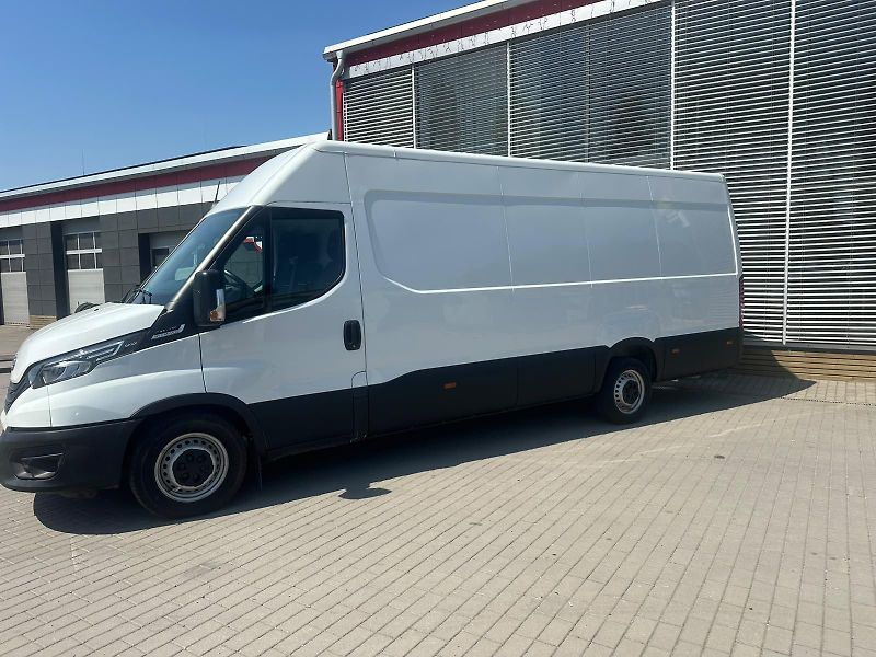 Iveco Daily (2023) 3.0D, 129KW, - fotka 4 z 23