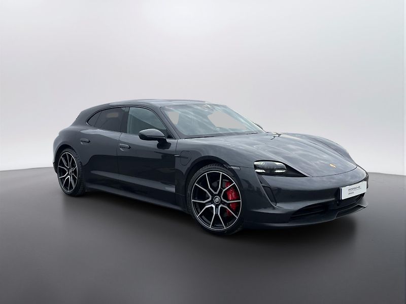 Porsche Taycan 4s Sport Turismo - fotka 7 z 30