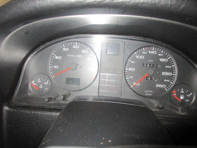 Audi 80 (1989) 2,3 coupe - fotka 7 z 17