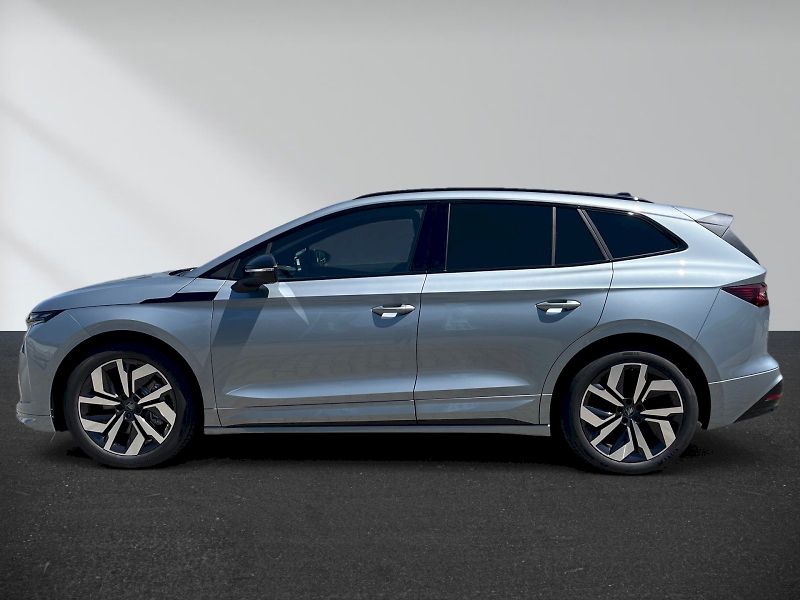 Škoda Enyaq (2026) SPORTLINE 210 KW / 82 KWH 2X4 - fotka 3 z 34