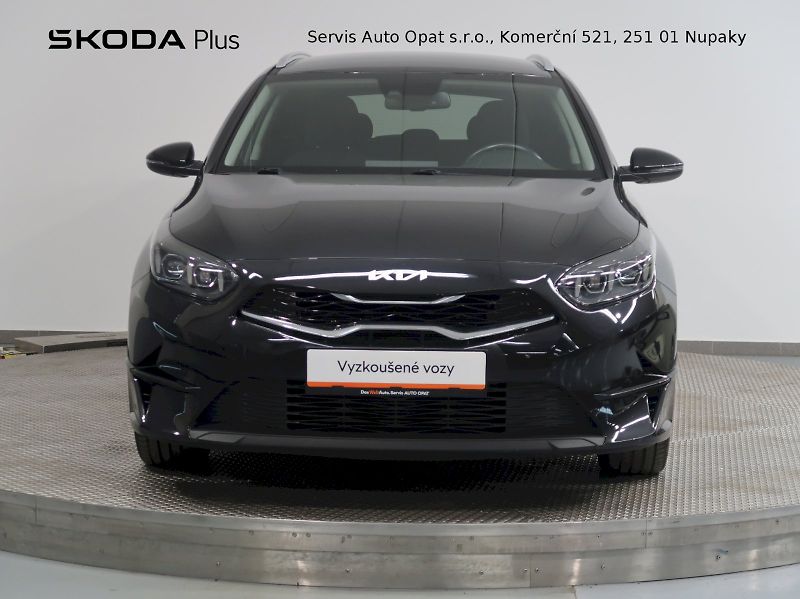 Kia Ceed (2022) SW TOP 1.5T-GDi 118KW - fotka 4 z 33