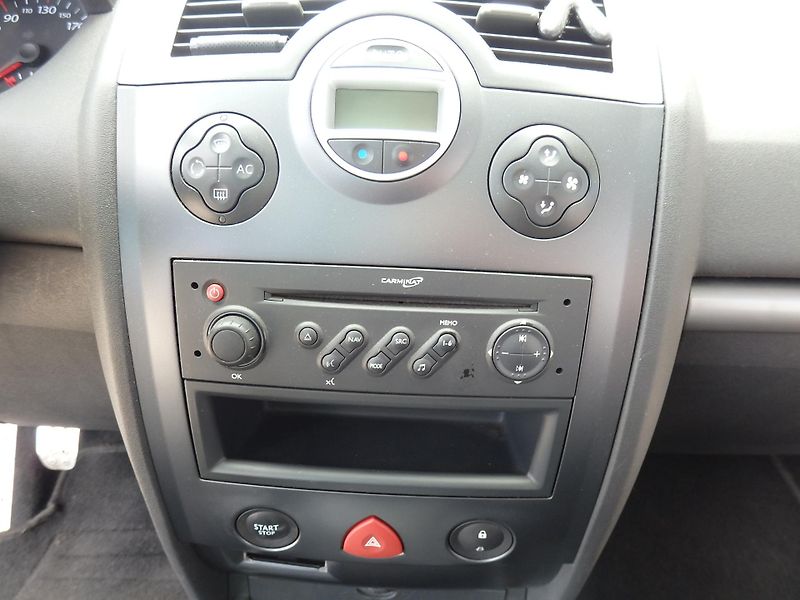 Renault Mégane 2,0i KLIMA,  - fotka 11 z 20