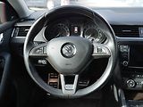 Škoda Octavia (2015) 2.0 TDi 4x4, DSG, xenon, navi - náhled 16