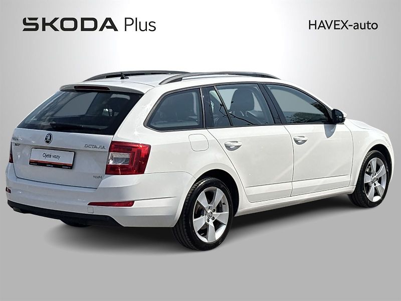 Škoda Octavia (2015) Combi 2.0 TDI 4x4 Style + - fotka 2 z 29