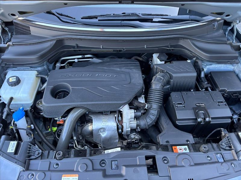SsangYong Tivoli 1,5 TGDI  Grand manuál + Záruk - fotka 12 z 23