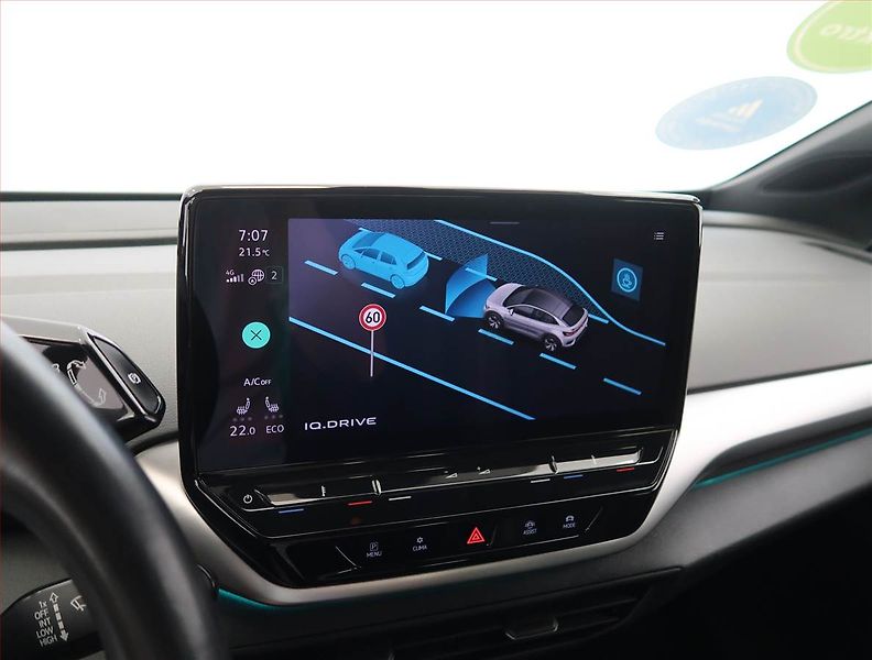 Volkswagen ID.5 (2022) Pro Perf. (82 kWh), SoH 91% - fotka 18 z 32