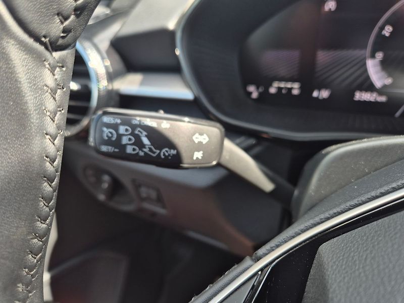 Škoda Fabia 1,0 TSI 85kW Top Selection, zá - fotka 17 z 27