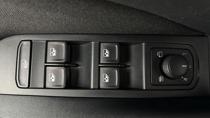 Škoda Kamiq 1.5 TSI DSG Monte Carlo - fotka 21 z 30
