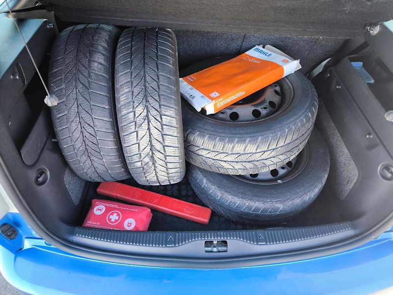 Škoda Roomster (2007) 1,4i16V STYLE - fotka 51 z 58