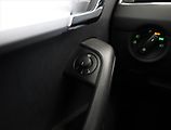 Škoda Octavia (2015) 2.0 TDI, Tempomat - náhled 17
