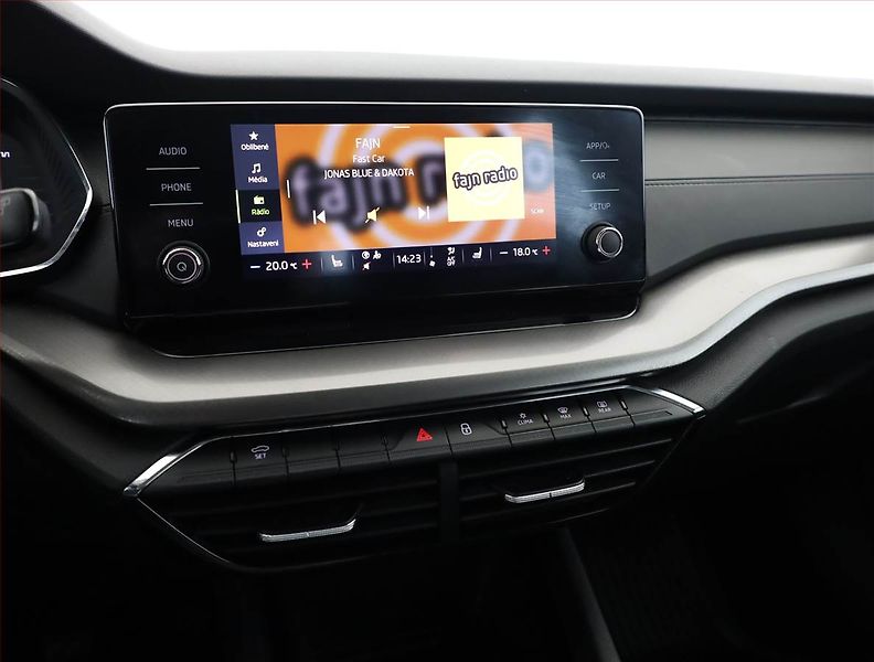 Škoda Octavia (2020) 2.0 TDI, Serv.kniha, Tempomat - fotka 10 z 18