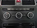 Volkswagen Touran (2014) 1.6 TDi, ČR, STK7/28 - náhled 16