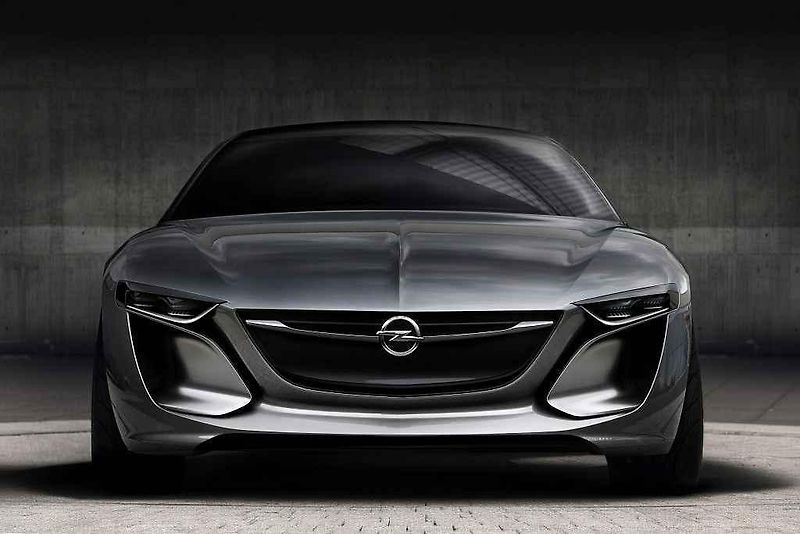 Koncept Opel Monza.