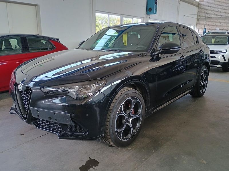 Alfa Romeo Stelvio (2024) 2.2 210 HP Veloce 8AT Q4 - fotka 1 z 9