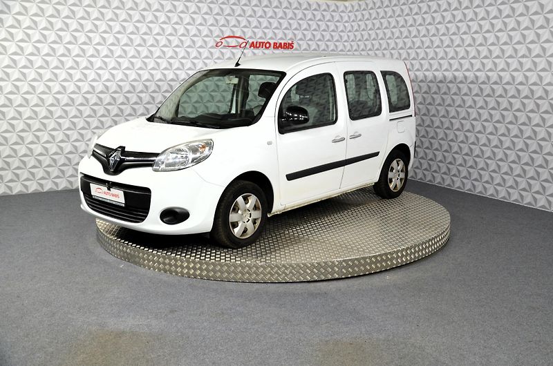 Renault Kangoo (2021) 1.5BdCi 95 Zen 5d - fotka 2 z 17