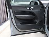 Volvo XC60 2,0 B4 AWD PLUS DARK - náhled 8