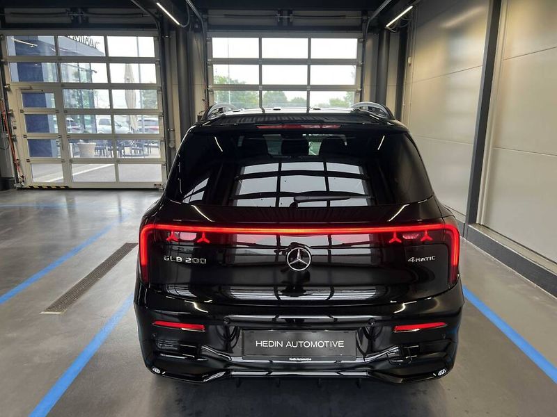 Mercedes-Benz GLB (2026) 200 4MATIC - fotka 5 z 6