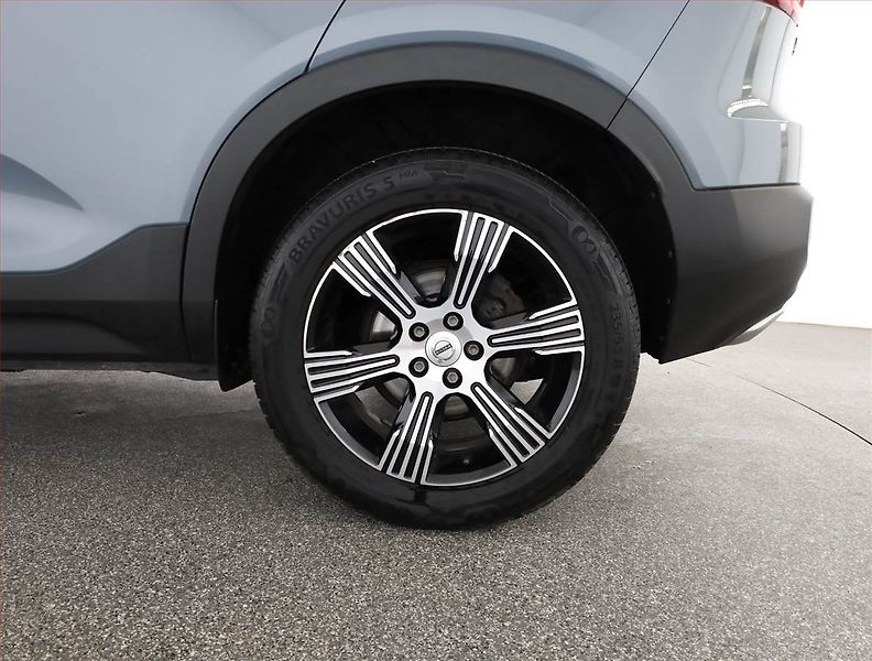 Volvo XC40 (2019) Inscription D3, Automat, Kůže - fotka 21 z 21