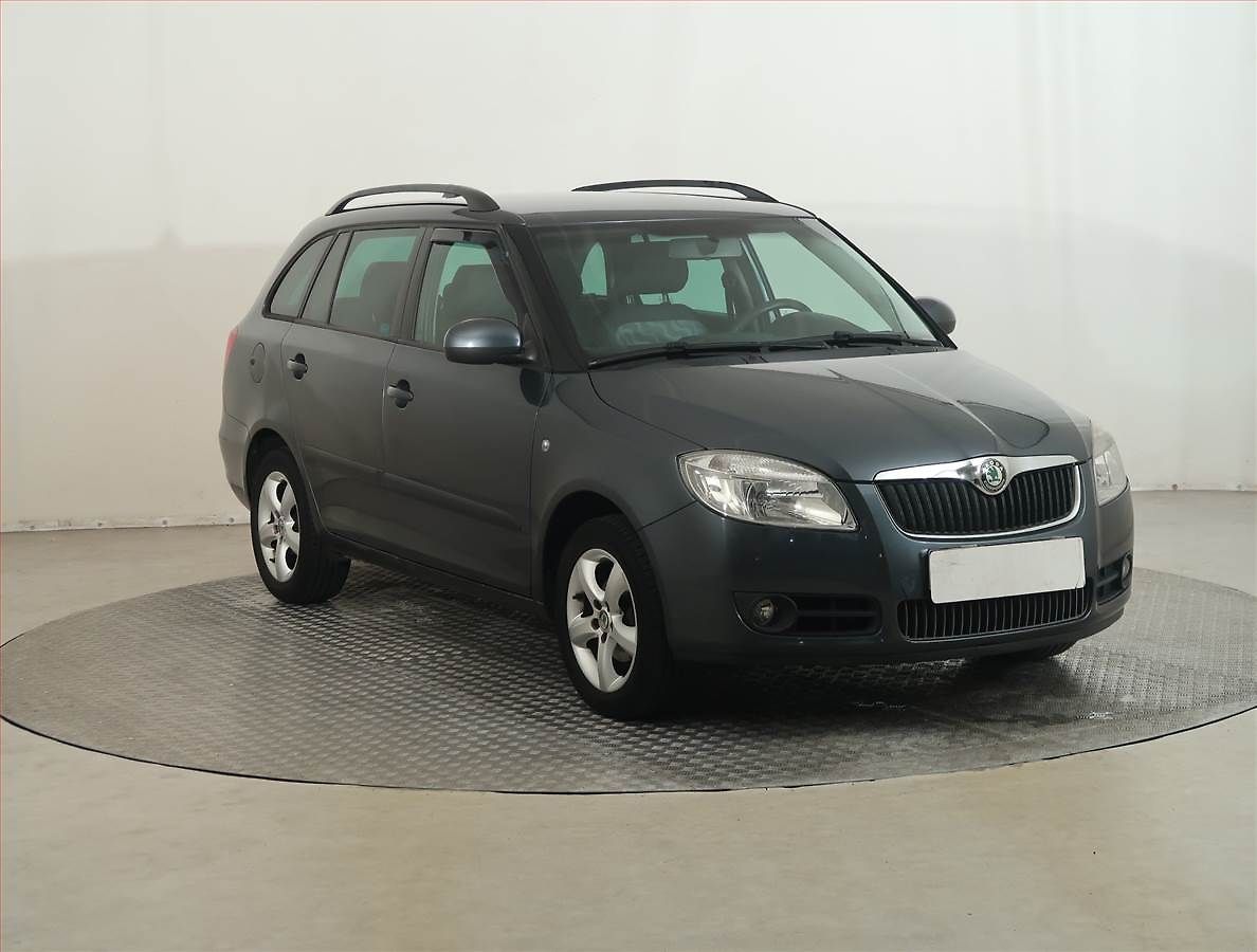 Škoda Fabia 1.2 12V, nová STK, Klima